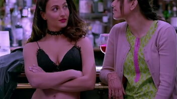 Actress Cleavage Videos