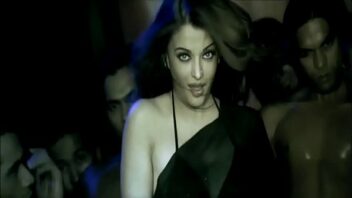 Aishwarya Sexy Video