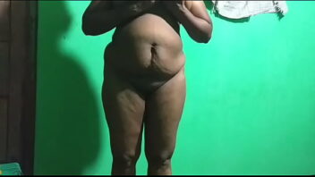 Big Ass Aunty Naked