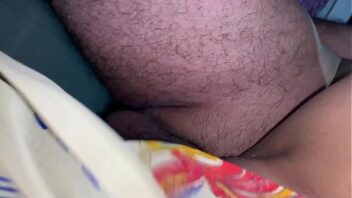 मोटी आंटी की सेक्सी वीडियो