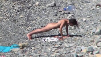 Free Nude Beach Videos