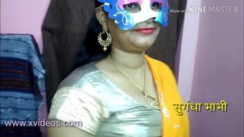 Hindi Porn वीडियो
