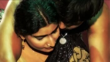 Hot Indian Aunty Video