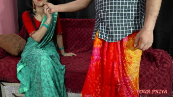 Hot Indian Sex In Saree