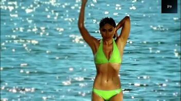 Kareena Ka Sexy Video