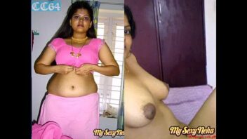 Karthika Nair Naked