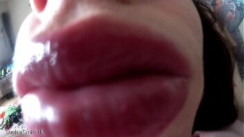 Lip Kiss Image