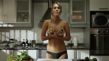 Nude Cooking Show
