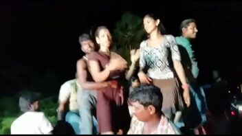 Telugu Heroins Bra Show Videos