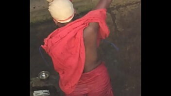 Village Women Bathing Video