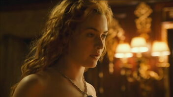 Kate Winslet Titanic Hot