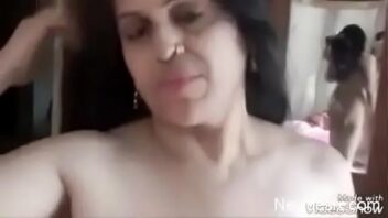 Kerala Mallu Aunty Hot Videos